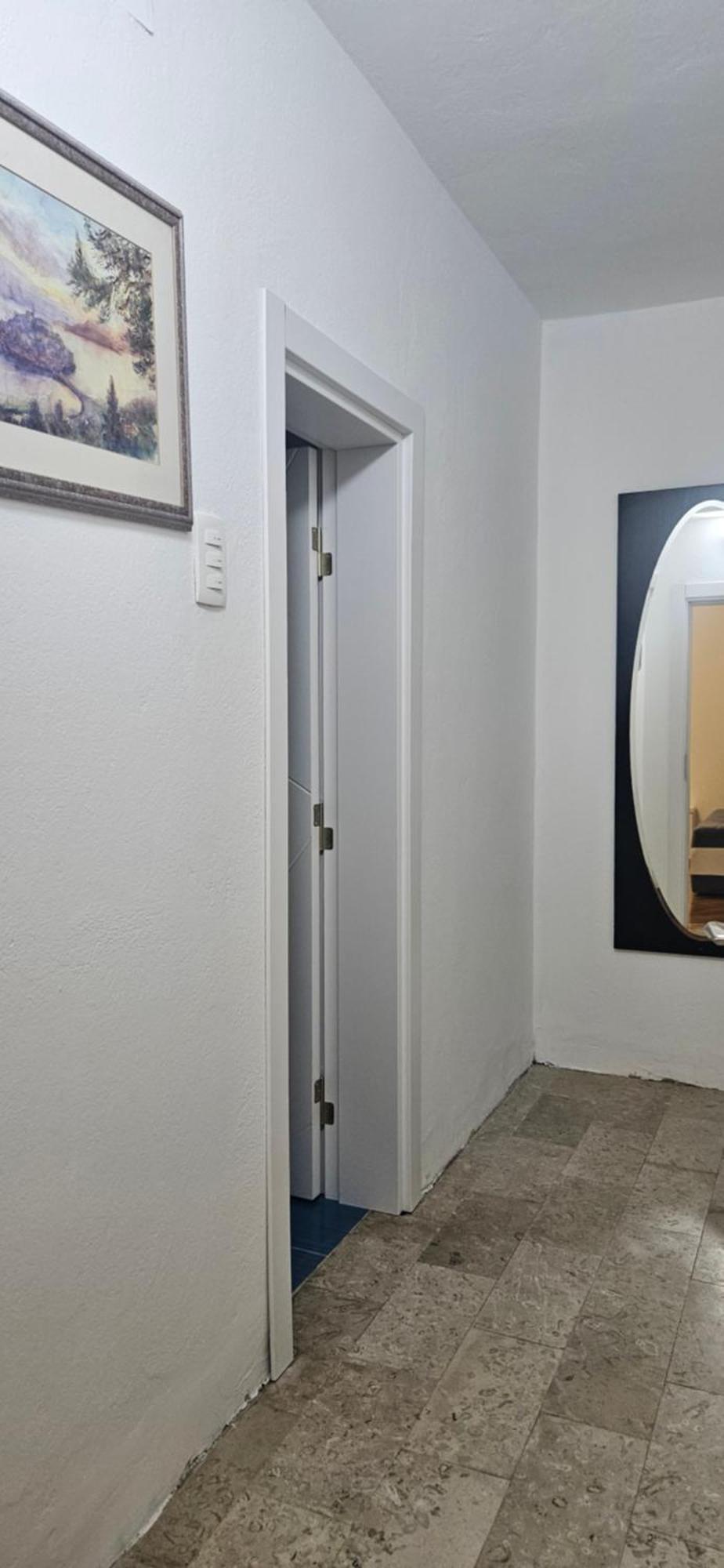 Dika Apartment Bar Bagian luar foto